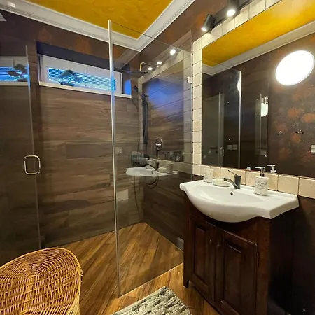 Ostravice Apartment *